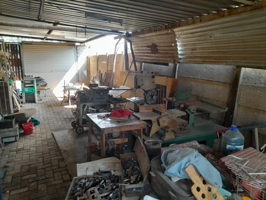 3 Bedroom Property for Sale in Rustenburg North North West